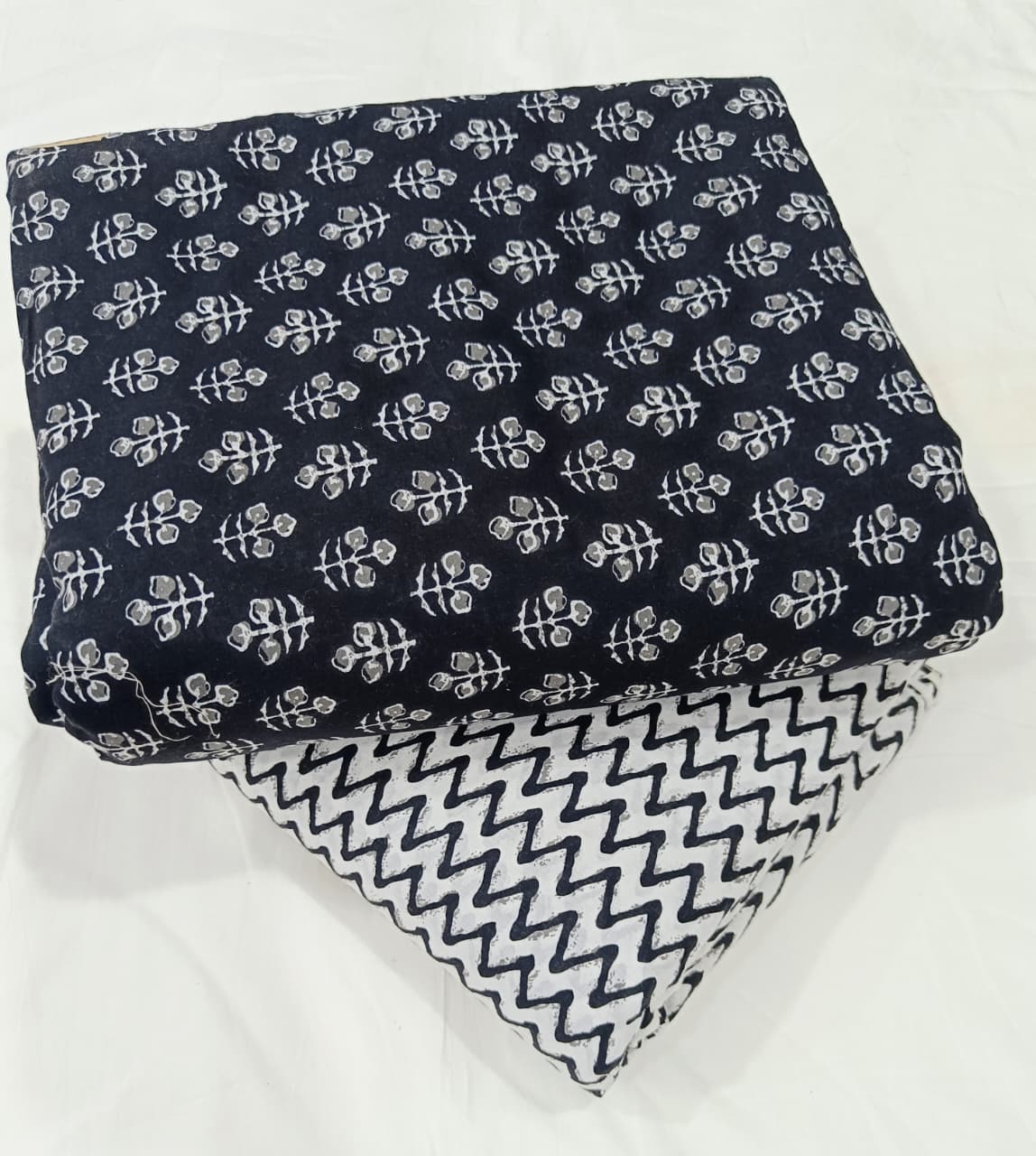 2 PIECE /TOP AND BOTTOM COMBO SET 