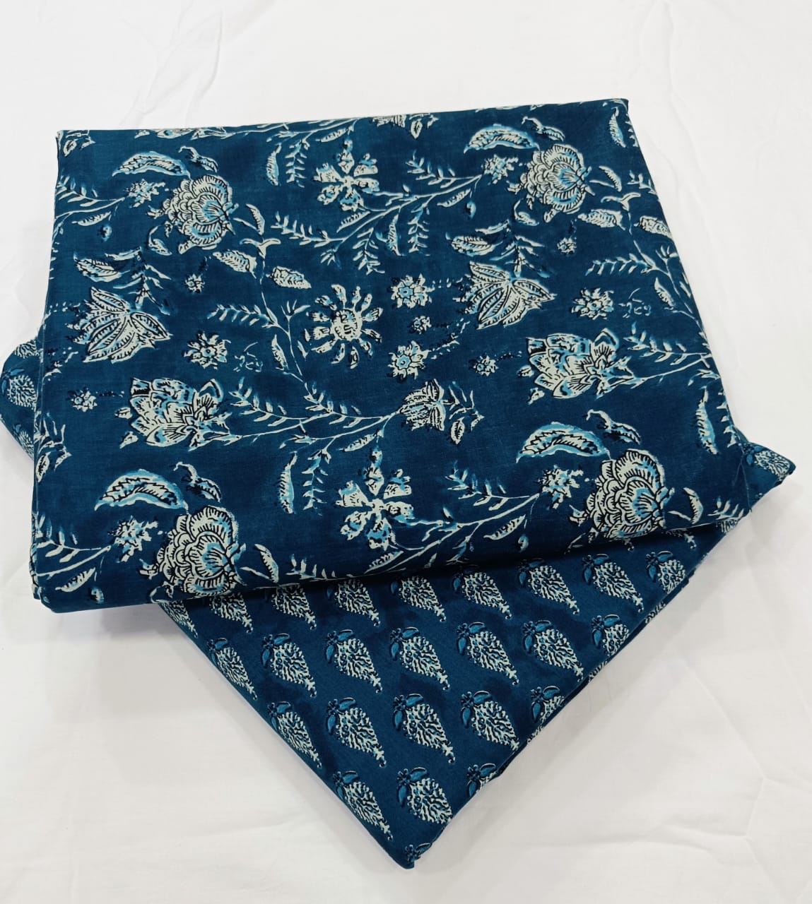 2 PIECE /TOP AND BOTTOM COMBO SET 