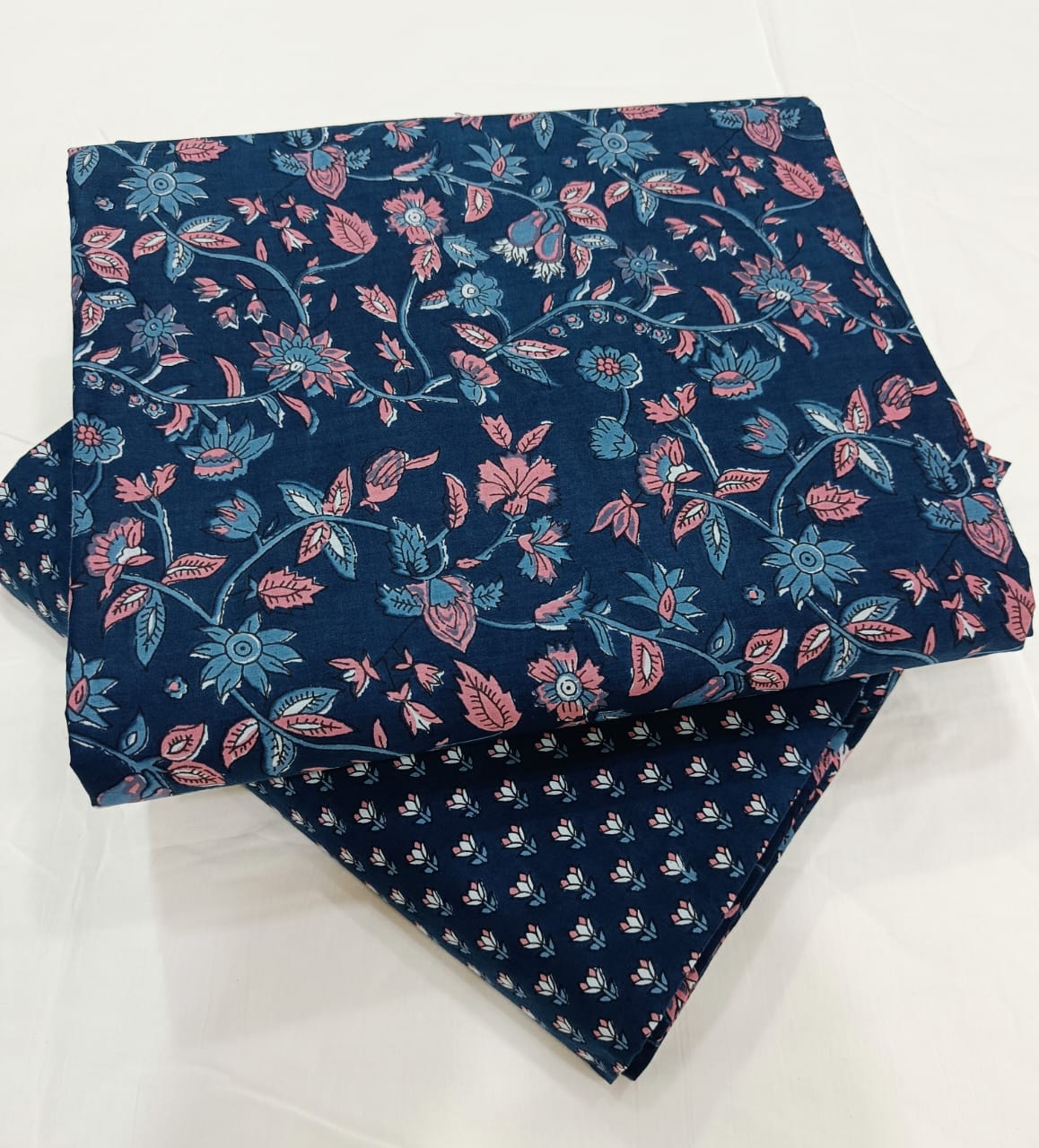 2 PIECE /TOP AND BOTTOM COMBO SET 